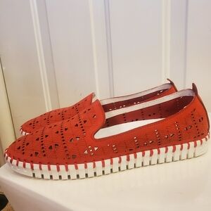 Eric Michael Slip On Red Womens Size 10
